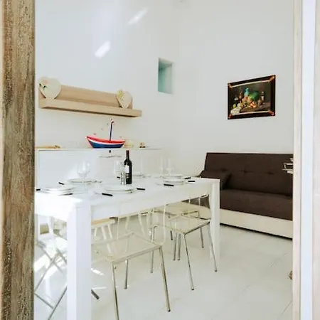 Apartamento Maestosa Casa In Napoli Centro Exterior foto