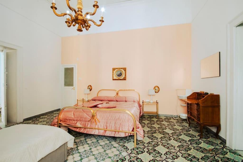 Maestosa Casa In Centro * Napoli